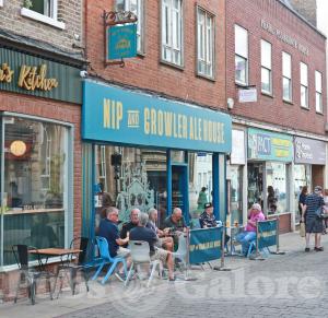 Picture of Nip & Growler Ale House