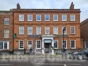 Picture of Valero Lounge