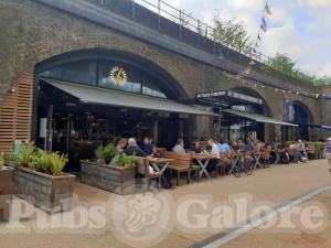 Picture of Battersea Brewery Tap Room