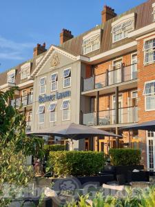 Picture of Balmer Lawn Hotel