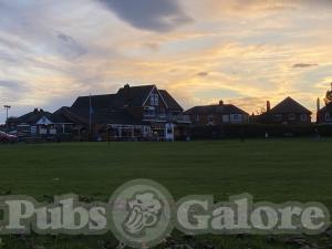 Picture of Hanging Heaton Cricket Club