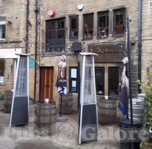 Picture of Holmfirth Tavern