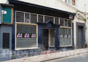 Picture of Al's Dive Bar