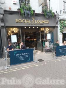 Picture of Social 8 Lounge