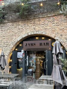 Picture of Jars Bar