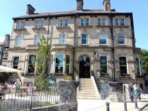 Picture of Barking George Bar @ Harrogate Inn