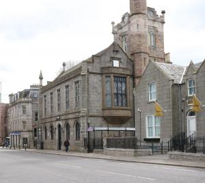 Picture of College Bar