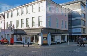 Picture of The Long Bar, Harbour Hotel