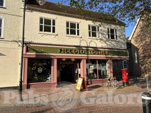 Picture of Piccolo Lounge
