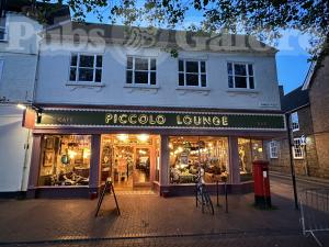 Picture of Piccolo Lounge