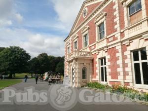Picture of 1000 Trades On the Park