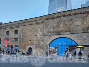 Picture of The Sun Wharf (J D Wetherspoon)