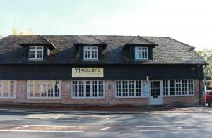 Picture of Macklins @ The Riverside