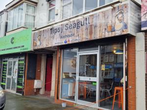 Picture of Tipsy Seagull