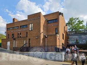 Picture of The Sir Ronald Wates (JD Wetherspoon)