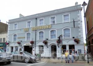 Picture of Greyhound Hotel (JD Wetherspoon)