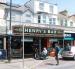 Henry\'s Bar