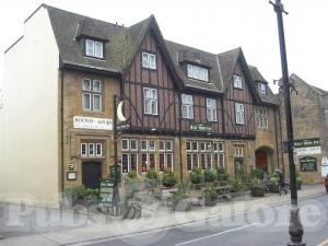 Picture of Half Moon Hotel