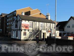 Picture of Olivers