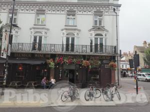Picture of Queens Head
