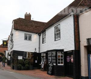 Picture of Ye Olde Smugglers Inn