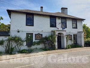 Picture of Ostrich Hotel