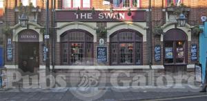 Picture of The Swan
