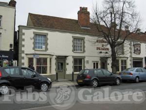 Picture of George & Dragon
