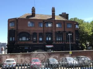Picture of Railway Hotel