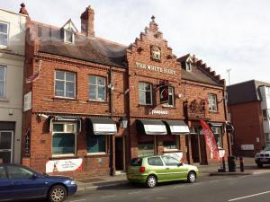 Picture of Teagues (The White Hart)