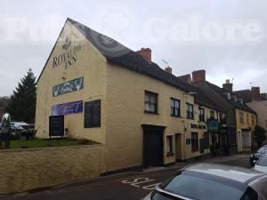 Picture of Royal Oak Inn