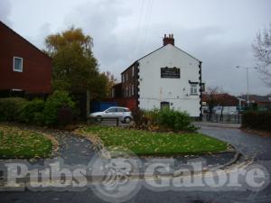 Picture of Golden Buck Hotel