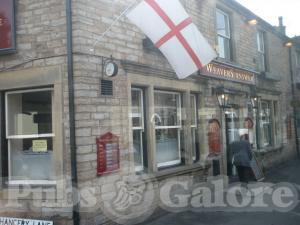 Picture of The Weavers Answer