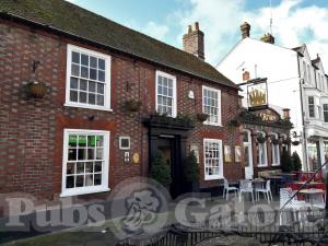 Picture of The Crown (JD Wetherspoon)