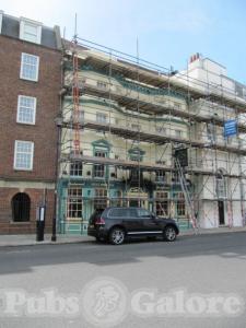 Picture of Sally Port Hotel