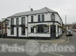 Picture of Gordon Arms