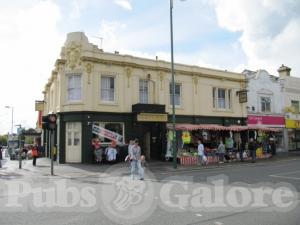 Picture of The Shirley Hotel