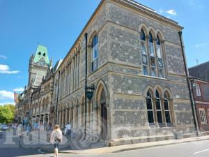 Picture of The Broadway