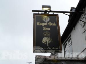 Picture of Royal Oak Inn