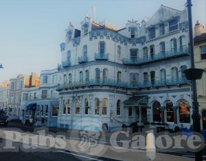 Picture of Harry's Bar @ The Royal Esplanade Hotel