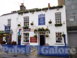 Picture of Rose & Crown