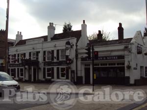Picture of The Swan & Mitre