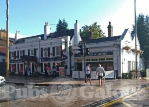 Picture of The Swan & Mitre
