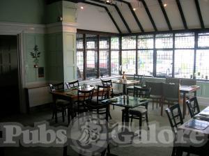 Picture of Royal Oak Hotel