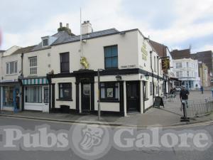 Picture of The Golden Lion