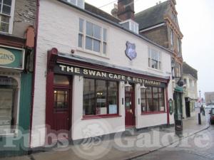 Picture of The Swan