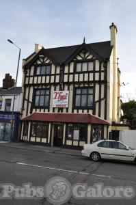 Picture of The Queens Head
