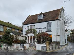 Picture of Honeysuckle Inn