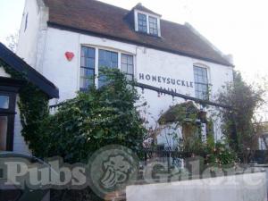 Picture of Honeysuckle Inn