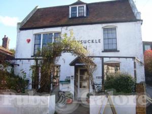 Picture of Honeysuckle Inn